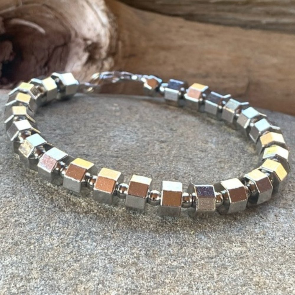 Stainless Steel Geometric Bolt Bracelet